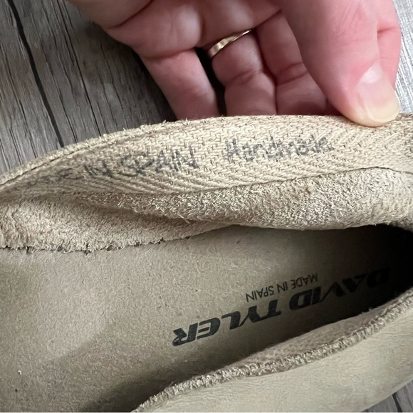 🔥SALE- any 4/$20.  Soludos Black and Tan Espadrilles Slip-On Shoes - Picture 3 of 5